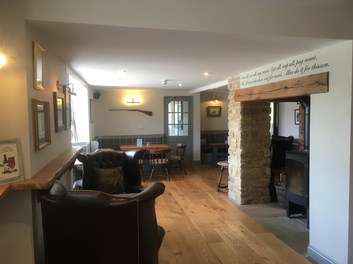 The Cayley Arms Inn Pickering Exterior photo